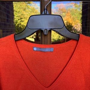 CASHMERE 3/4 SLEEVE V-NECK SWEATER